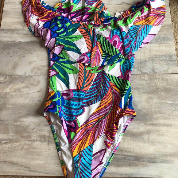 Trina Turk Paradise Plume off shoulder bathing suit one piece size 4 green blue - Picture 3 of 8